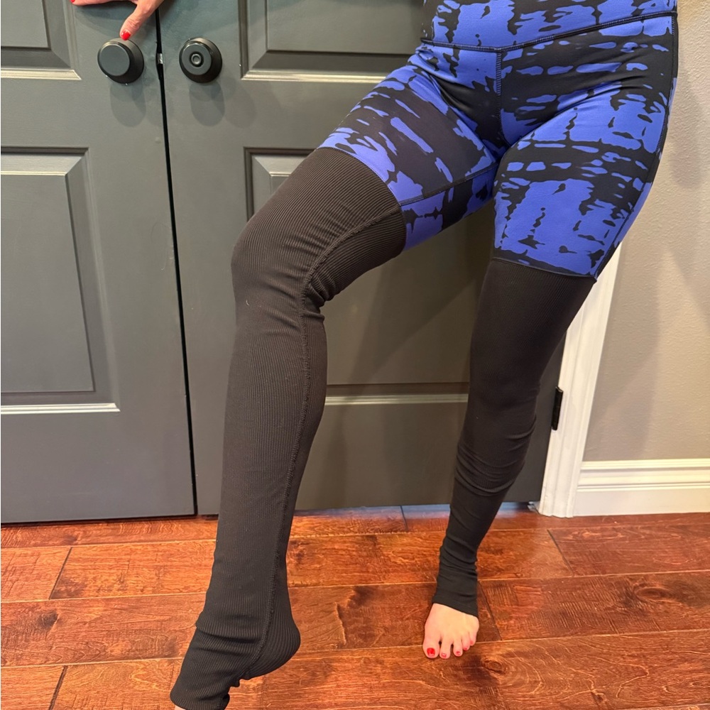 Alo Blue and Black Barre Leggings - Picture 2 of 3